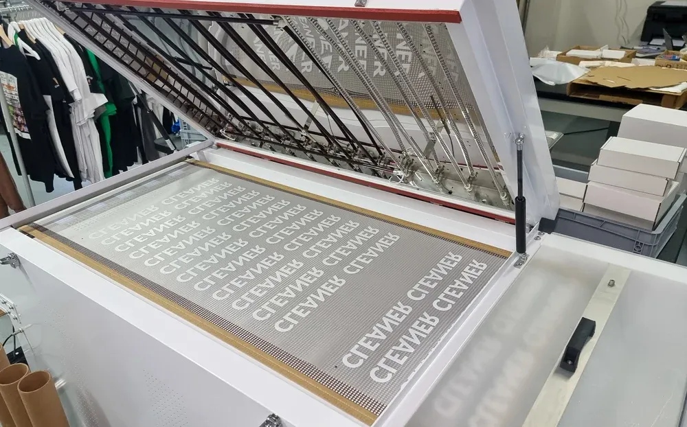 Laser engraving in the workshop